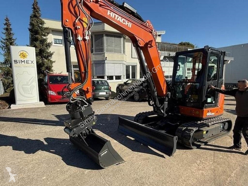 Escavatore Hitachi ZX65 USB-6