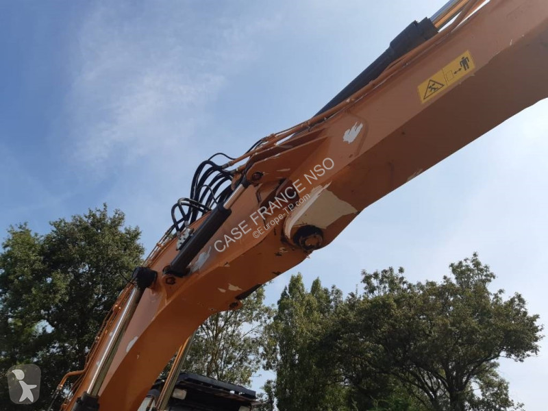 Excavadora Case D