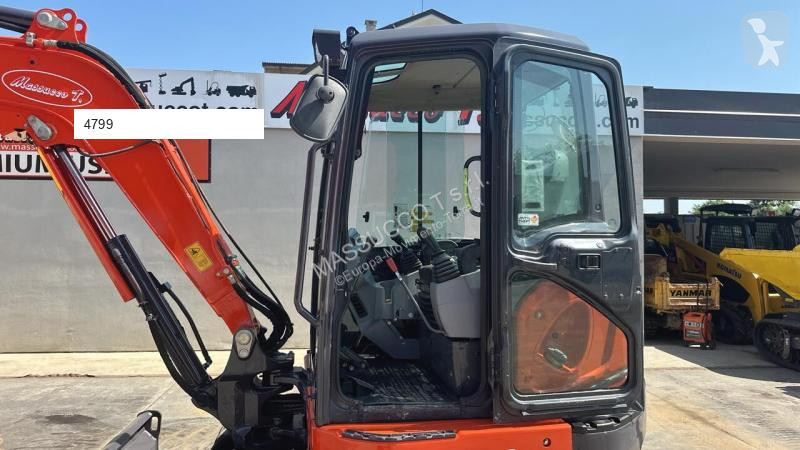 Escavatore Kubota U48-4
