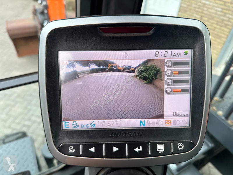 Excavator Doosan -5