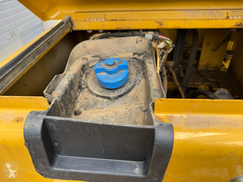 Excavator Caterpillar 320FL incl. 3 x Bucket