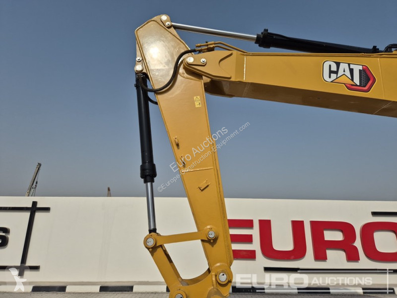 Excavator Caterpillar 3