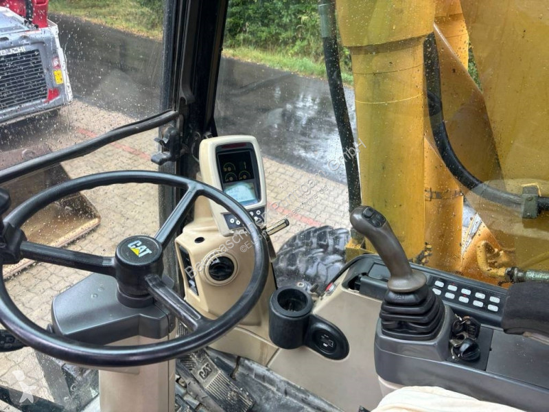 Excavator Caterpillar C