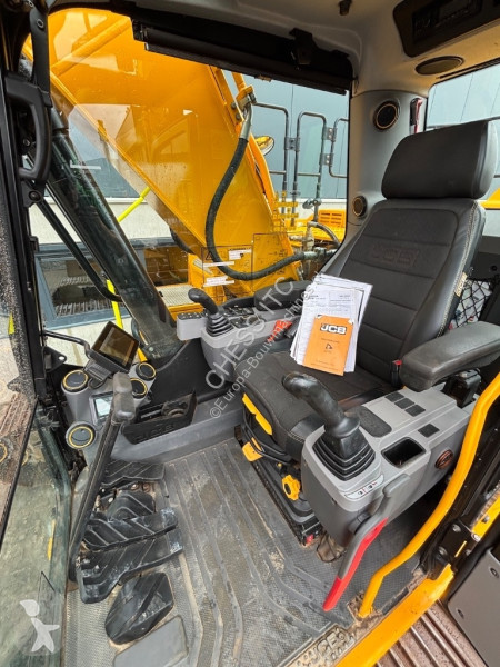 Escavadora JCB 220 XL 4F - 220 X
