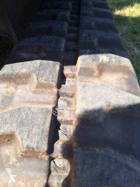 Escavadora Develon