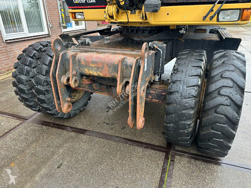 Excavator Caterpillar +ROTO CE