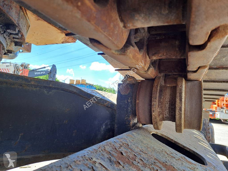 Graafmachine Caterpillar FL N