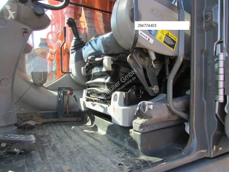 Escavadora Hitachi W-3 Mobilbagger 45.000 EUR /...