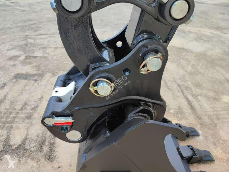 Escavadora Kato  VXE HD 17