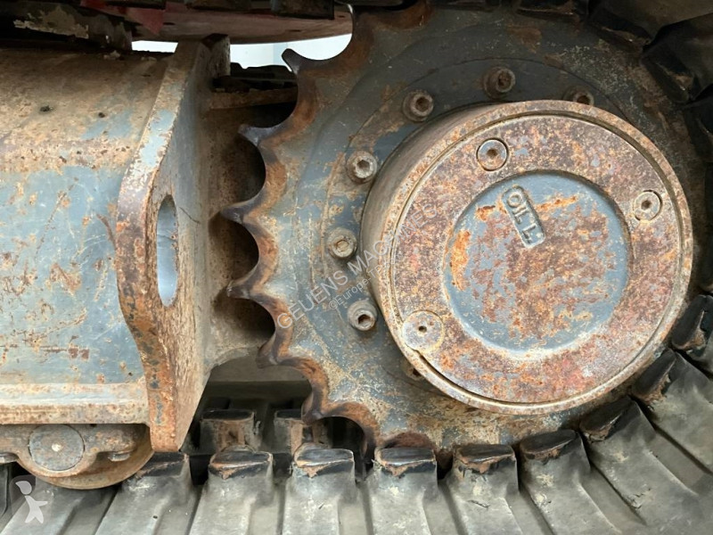 Escavadora Takeuchi 280