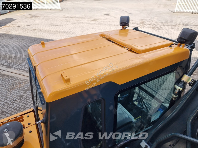 جرافة Hyundai R215 L NEW UNUSED