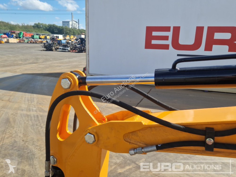 Excavator JPC HT12