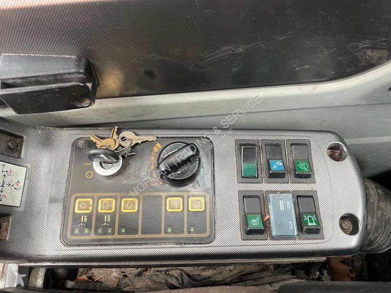 Escavatore Hyundai R140W-7A
