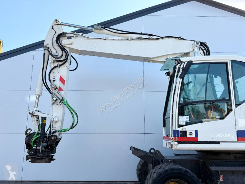 Escavadora Volvo - Tiltrotator / Triple Boom /...