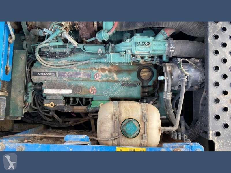 Excavadora Volvo L