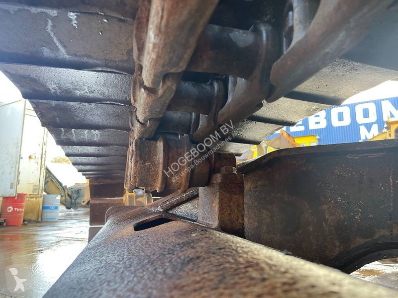 Excavator JCB