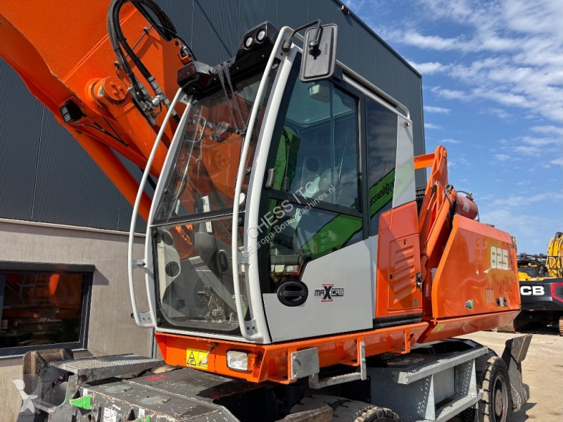 Excavator Sennebogen 825 M - 825 E - 825M - 825E