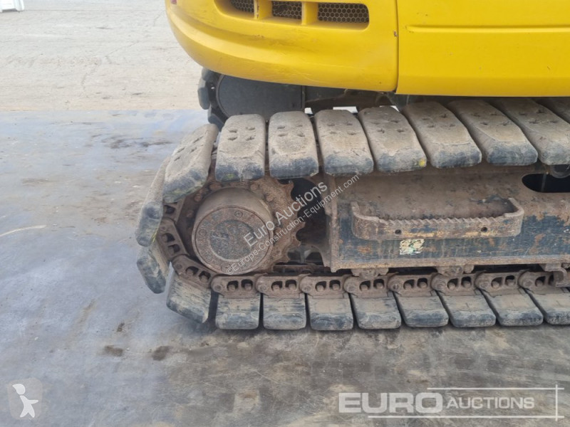 جرافة Komatsu PC80MR-5