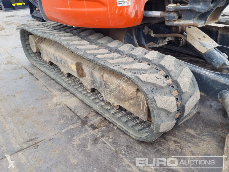 جرافة Kubota U48-4