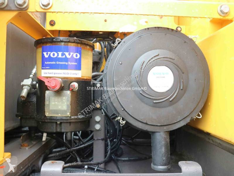 Rýpadlo Volvo EW180E