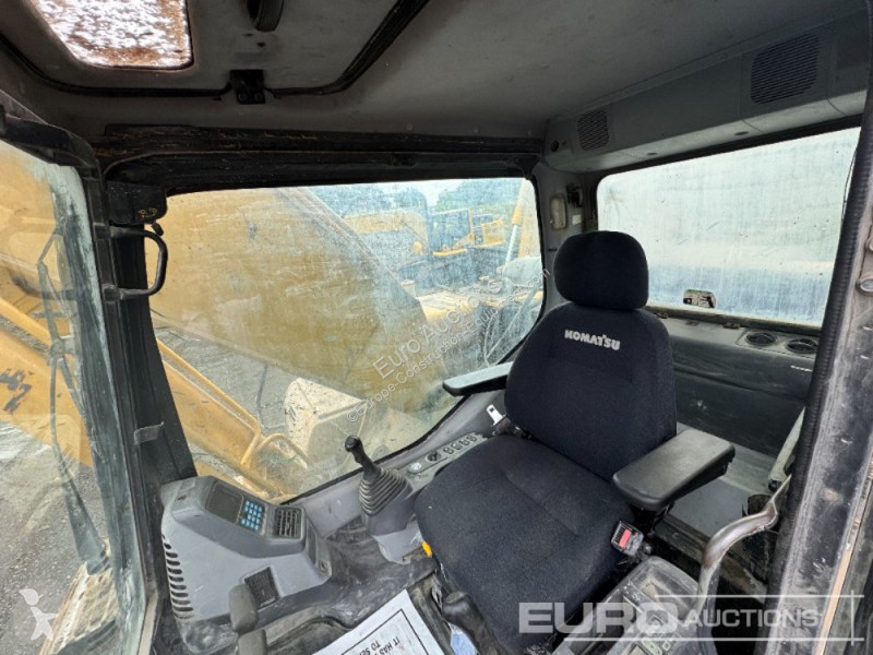Escavatore Komatsu PC200LC-7B