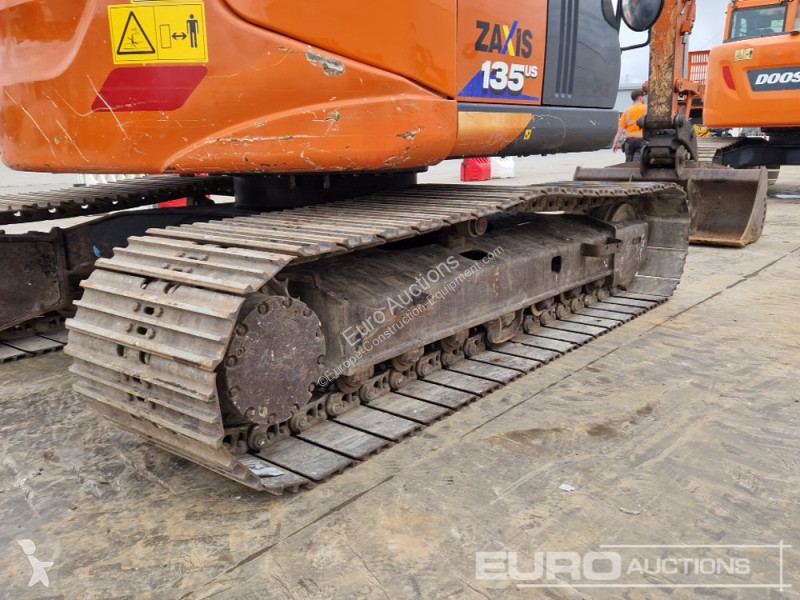 Excavadora Hitachi -6