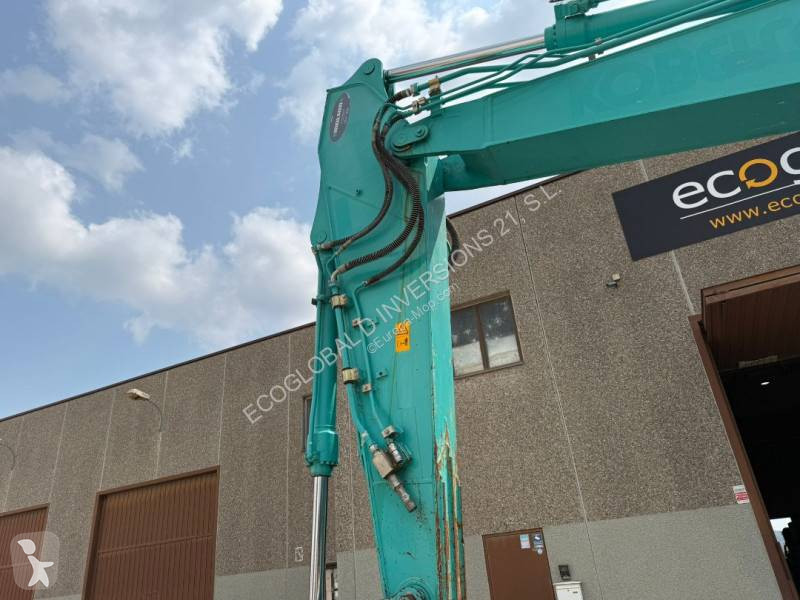 Excavadora Kobelco