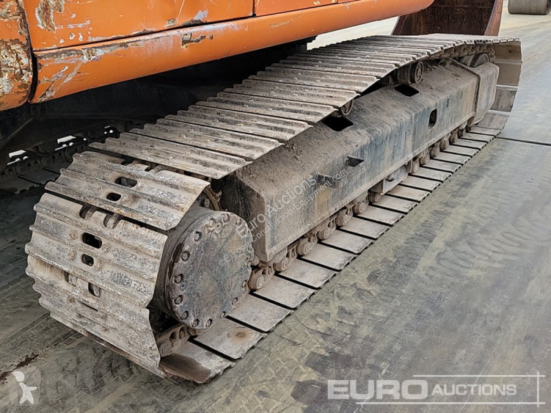 جرافة Hitachi 0-2