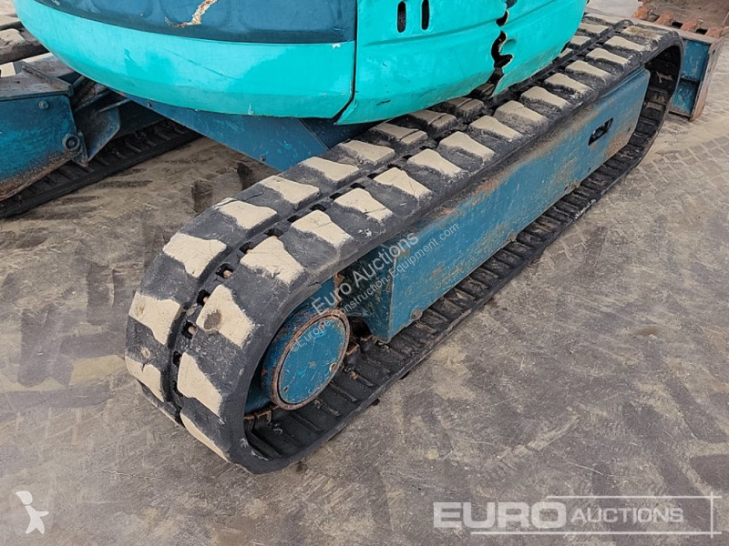 جرافة Yanmar B2U