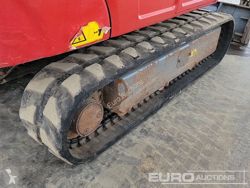 Escavadora Takeuchi TB216