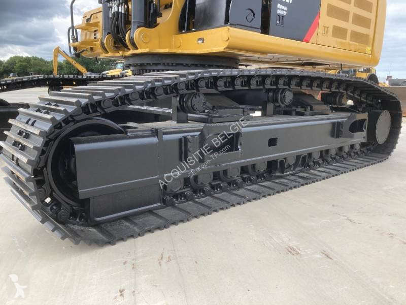 Lopatový nakládač Caterpillar 352F MH