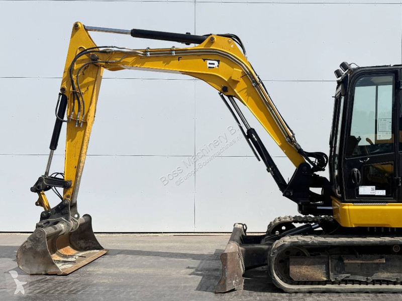 Skovl JCB 86C-1 - Hammer Lines / Quick Coupler