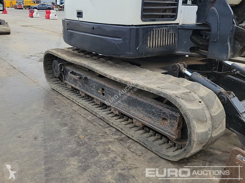 جرافة Bobcat