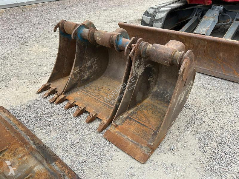 Excavadora Takeuchi