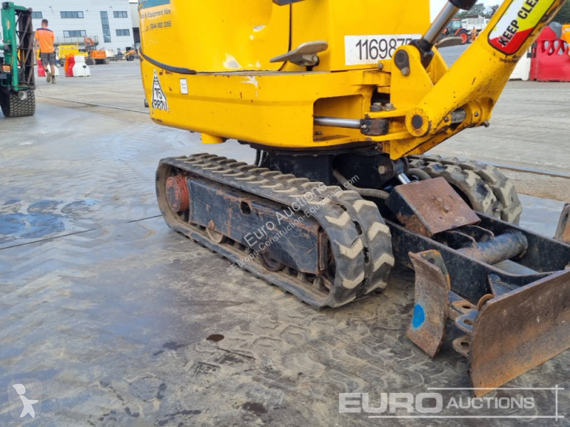 Lopatový nakládač JCB