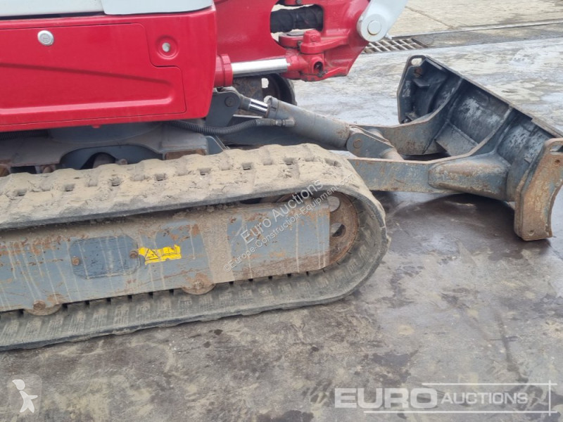 Graafmachine Takeuchi TB216