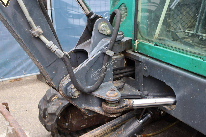 Excavator Terex