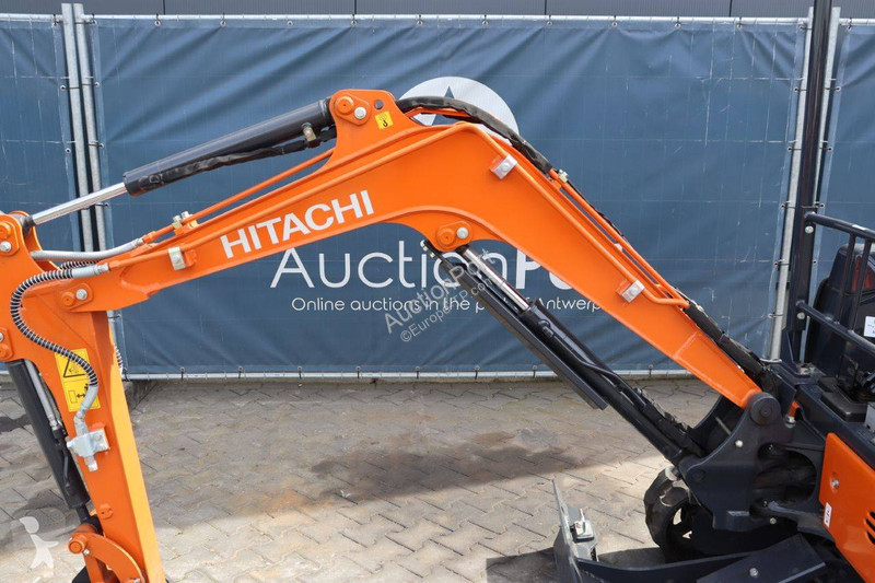 Escavadora Hitachi ZAXIS 17U