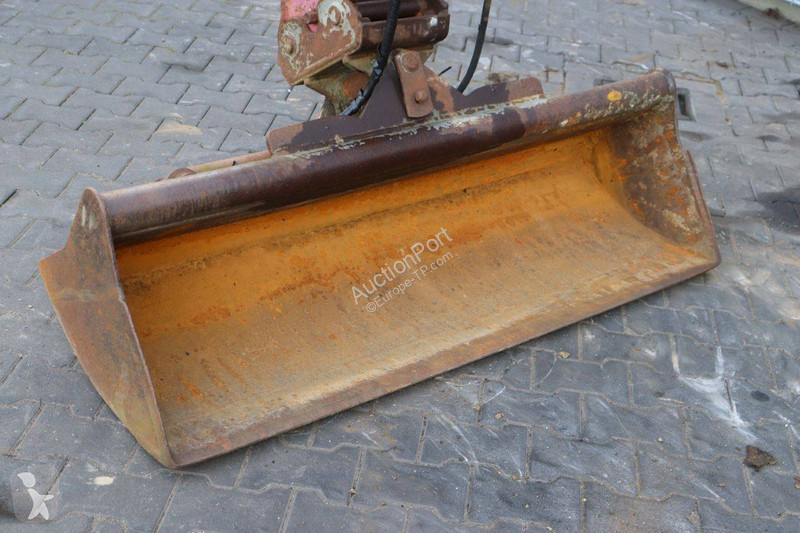 Escavadora Pel Job 233