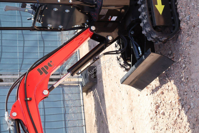 Excavadora JPC HT12