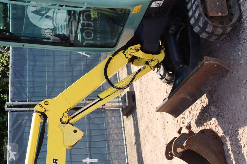 Escavatore Yanmar SV17-EX