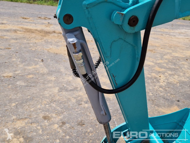 Escavadora Kobelco SS1