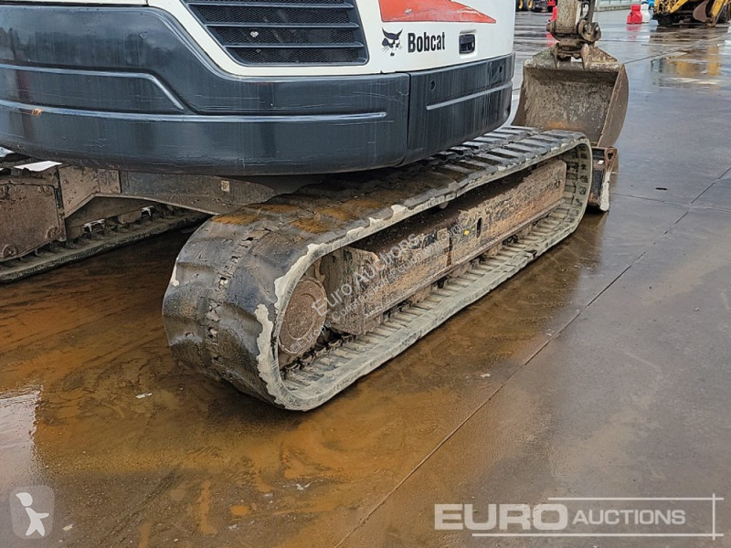 جرافة Bobcat