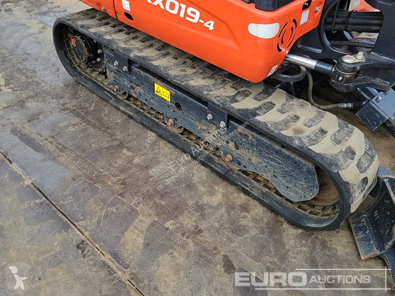 جرافة Kubota KX019-4