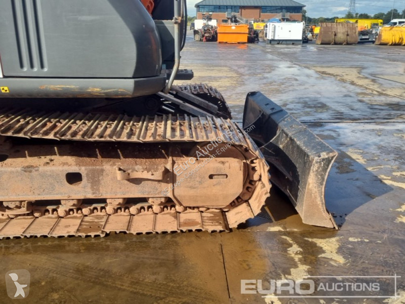 Escavatore Hitachi ZX135U5-3