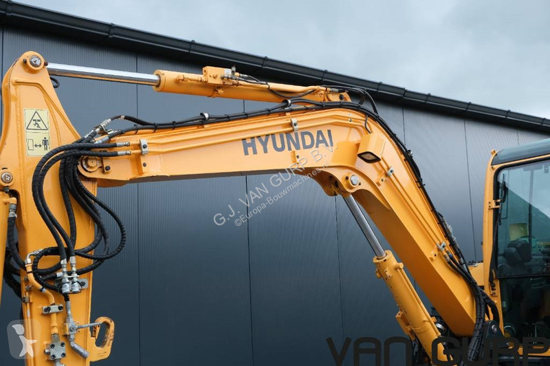 Excavadora Hyundai Robex 55W-9A | 2017 | 2636h |
