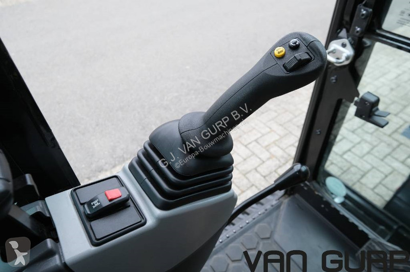 Escavatore Caterpillar 302 CR | A/C | 2022 |...
