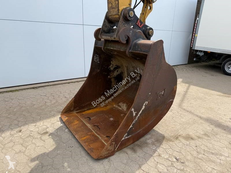 Excavator Caterpillar F