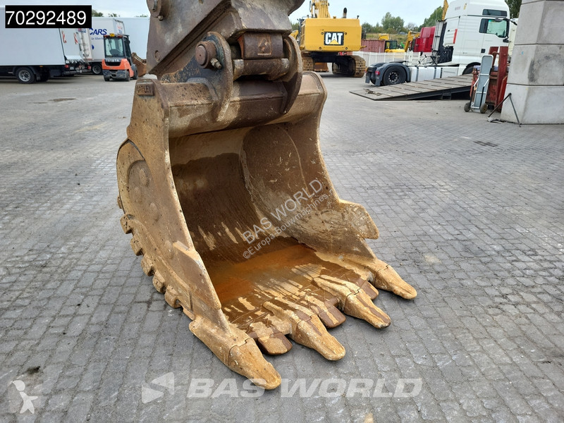 Excavadora Doosan -5