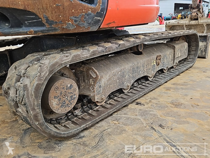 Lopatový nakládač Kubota KX057-4